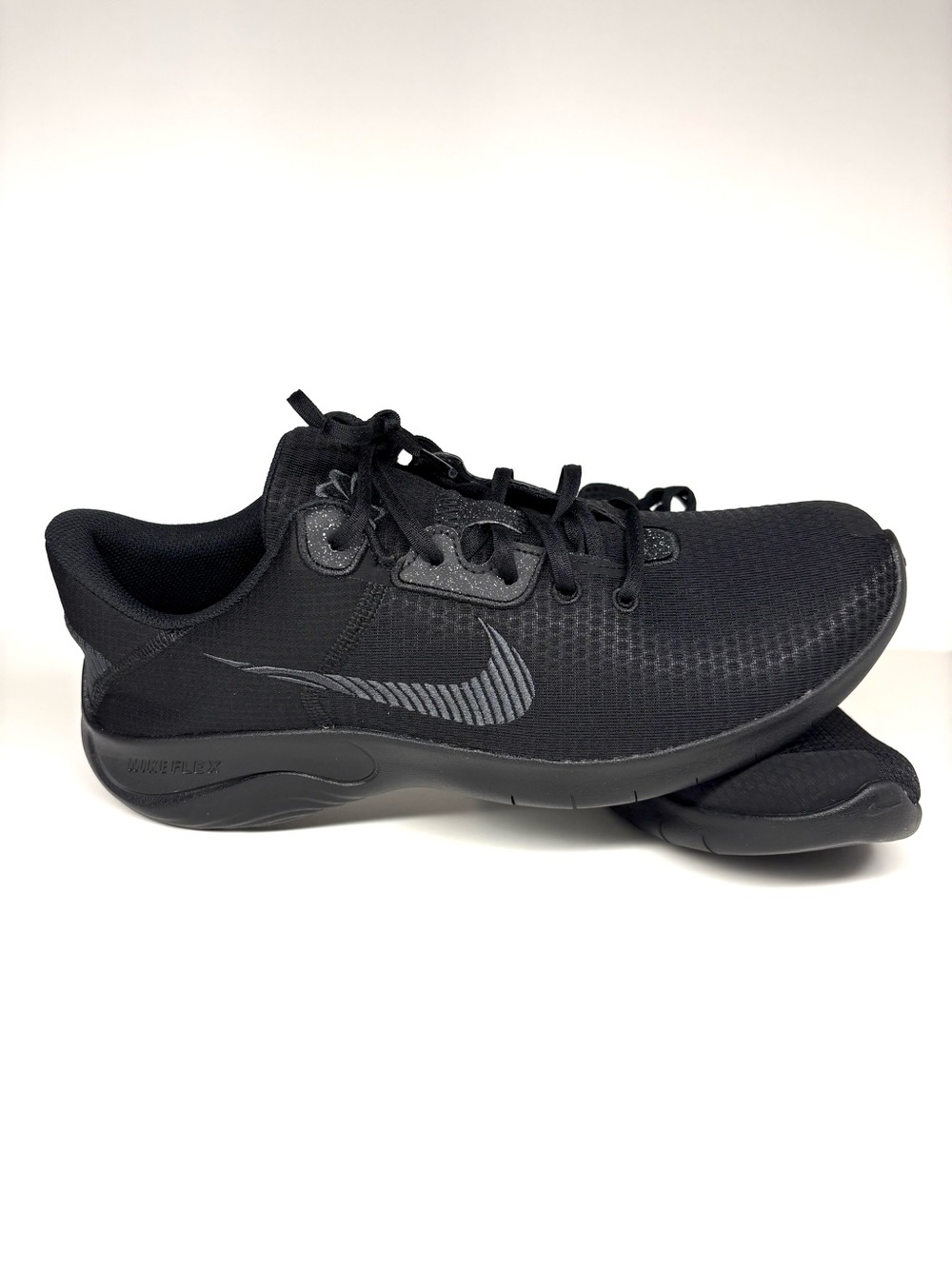 Nike Men's Black Athletic Running Shoes